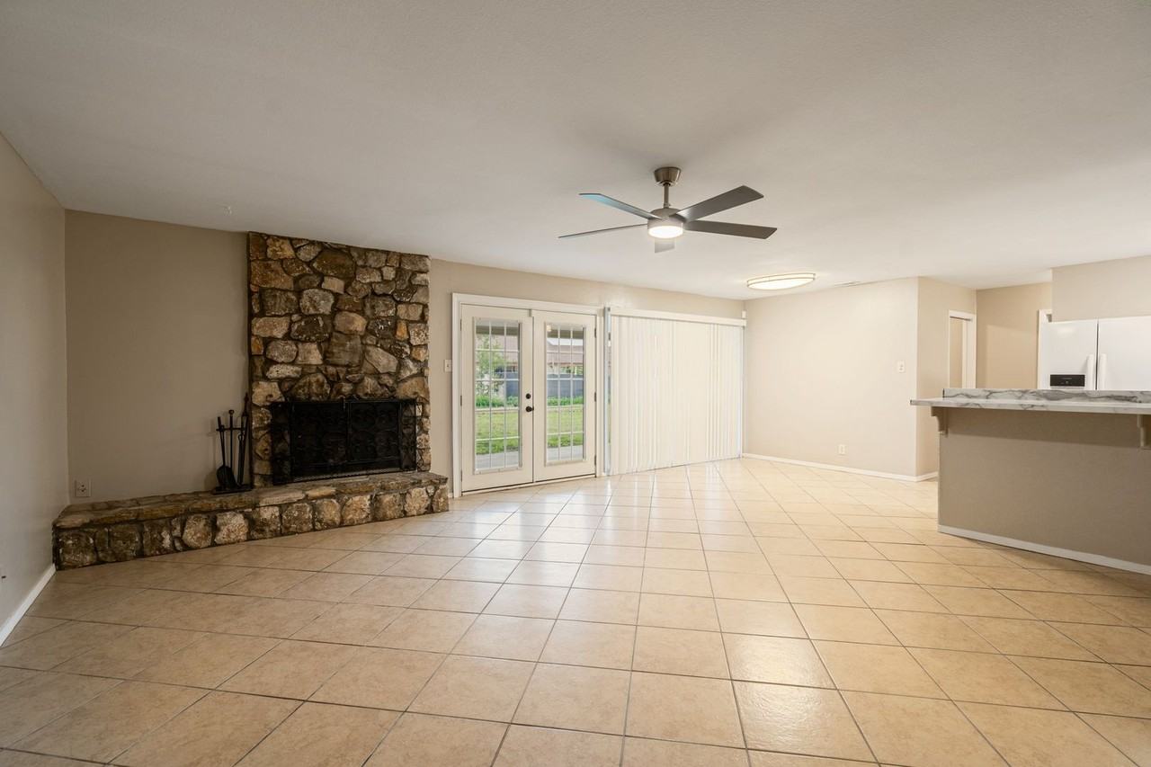 118 Rawhide Trl - Photo 4 of 22