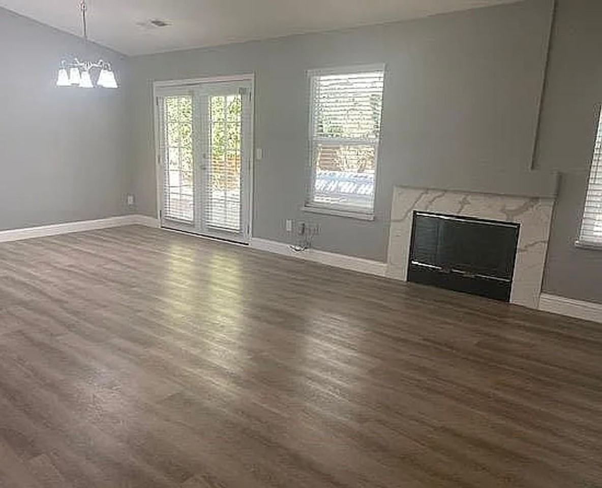 820 Teton Ln - Photo 5 of 14