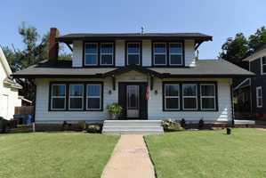 featured image of 510 E Logan Ave