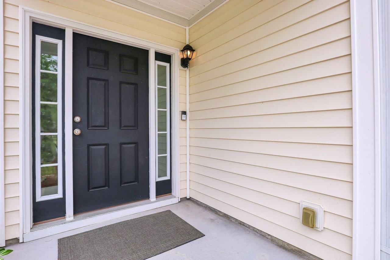 51 Fairgreen St - Photo 3 of 42