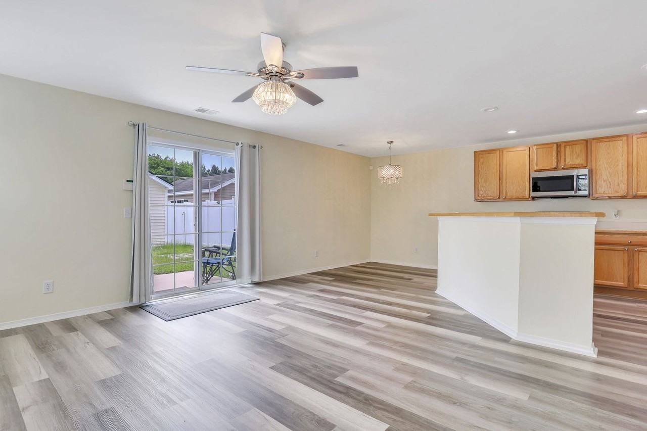 51 Fairgreen St - Photo 5 of 42