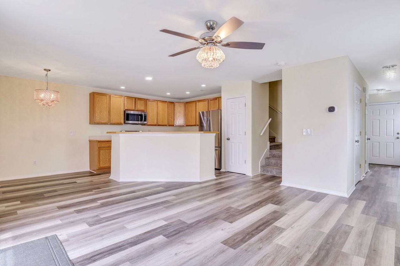 51 Fairgreen St - Photo 6 of 42