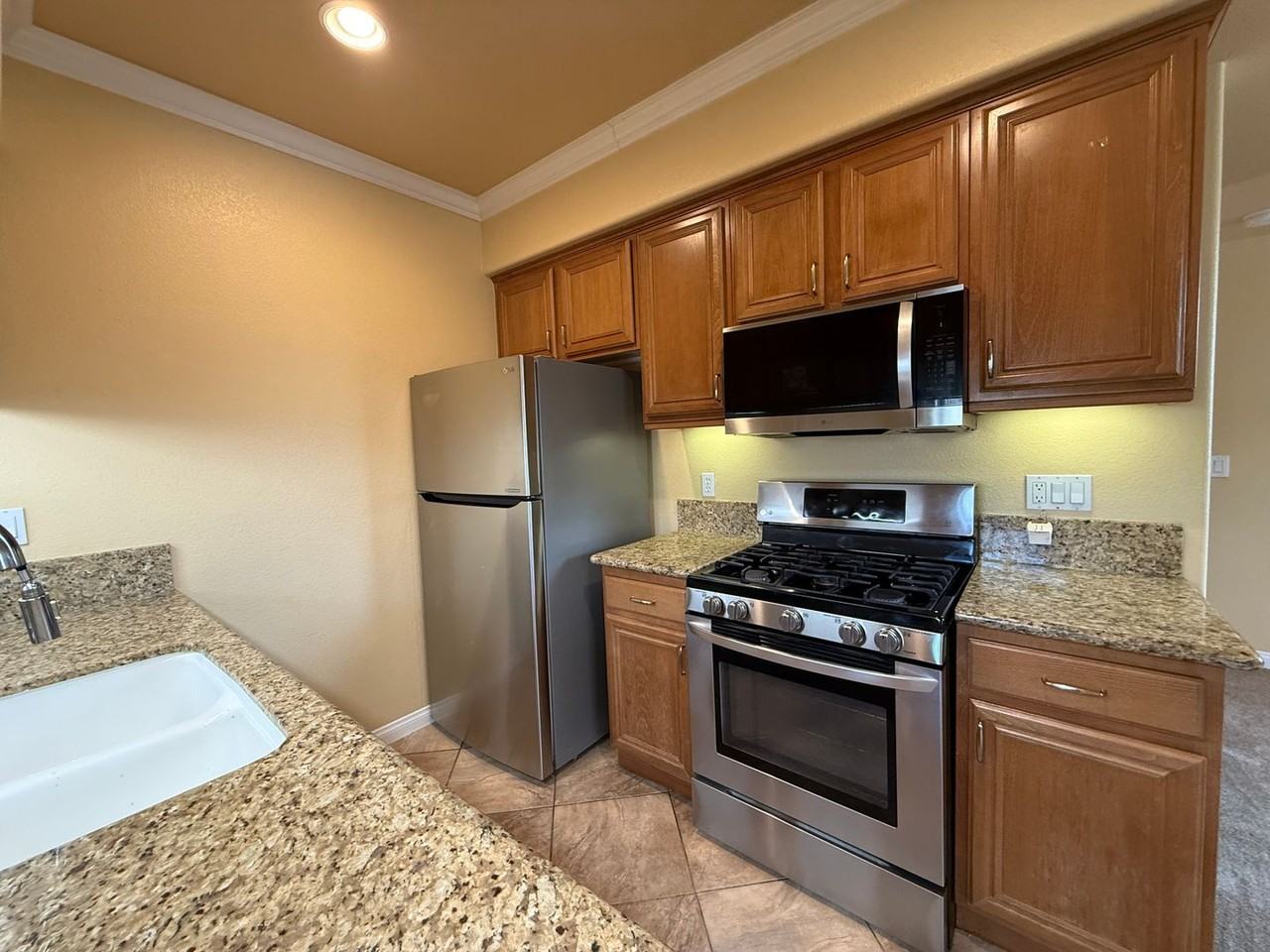 13069 Evening Creek Dr S #59 - Photo 2 of 23