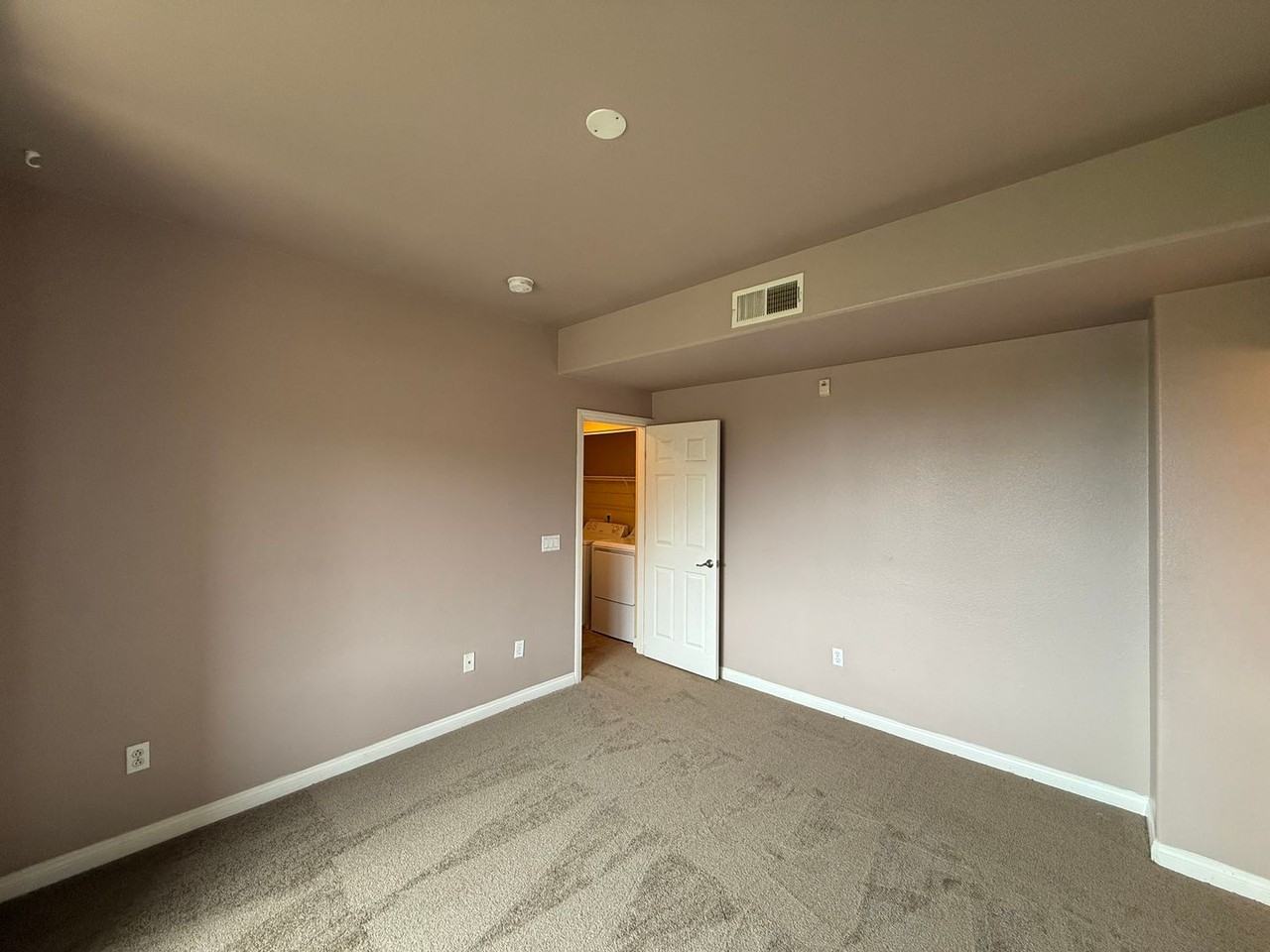 13069 Evening Creek Dr S #59 - Photo 7 of 23
