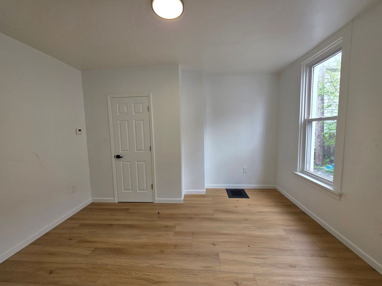 144 Comrie Ave Rear - Photo 5 of 18