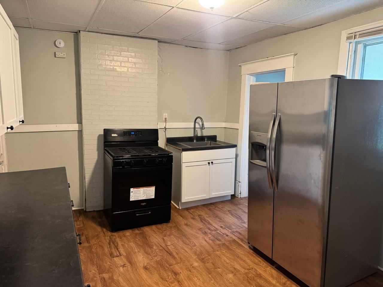 2219 S 10th St - Photo 4 of 7