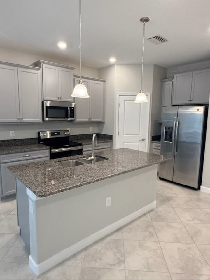 18873 Noble Caspian Dr - Photo 7 of 31