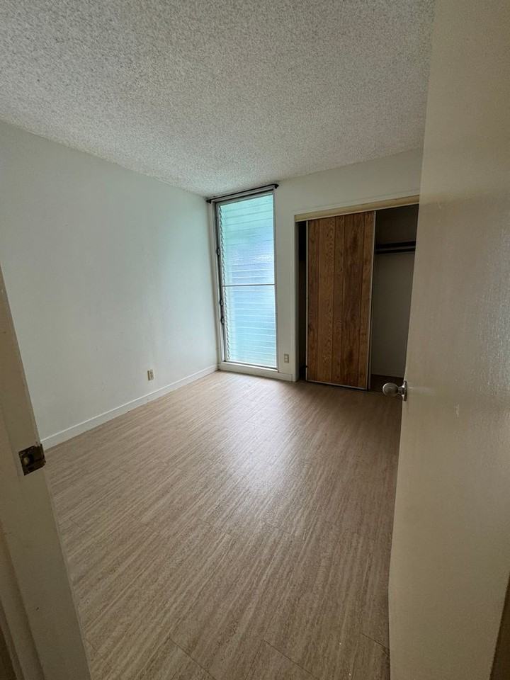 188 Hale St #3B - Photo 6 of 10