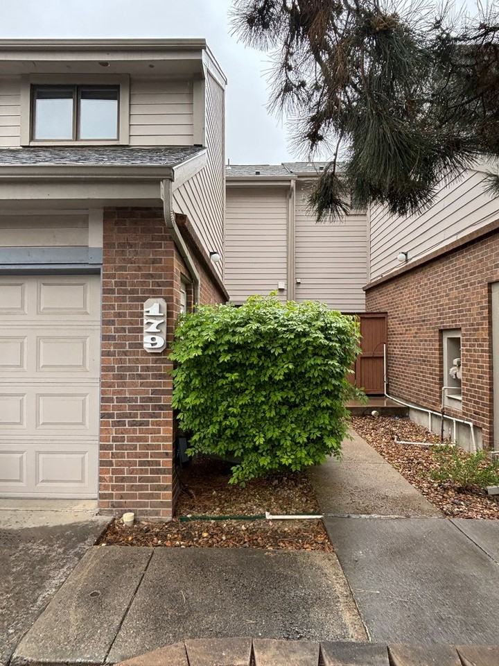 179 Xenon St - Photo 2 of 22