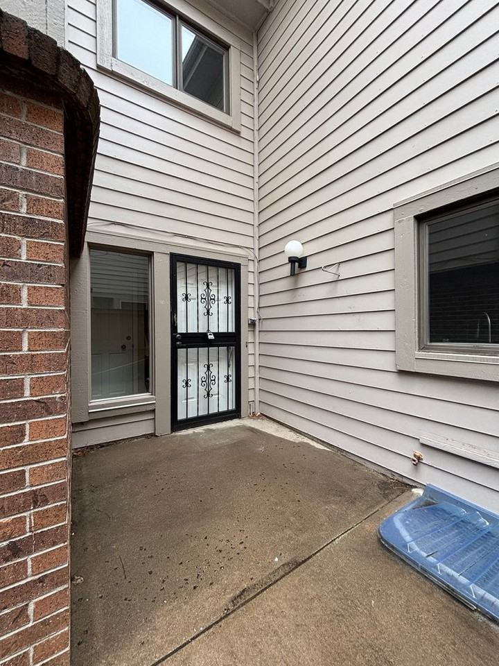 179 Xenon St - Photo 3 of 22
