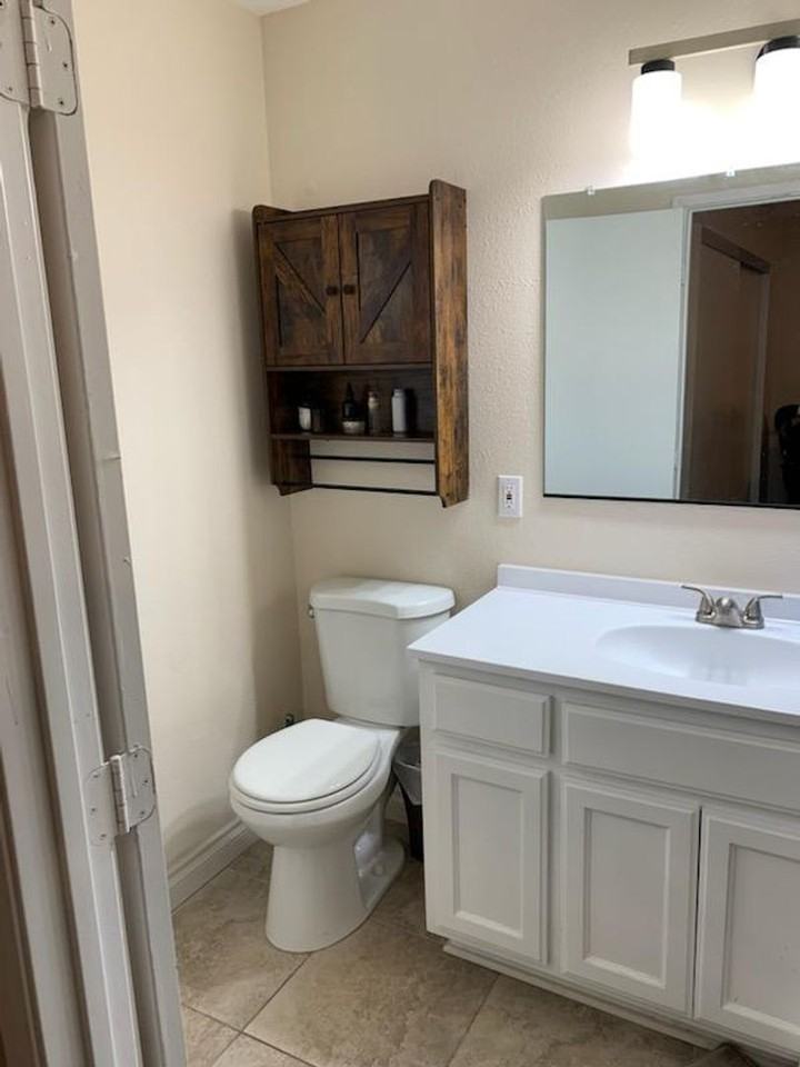 41015 Alder Ave - Photo 2 of 7