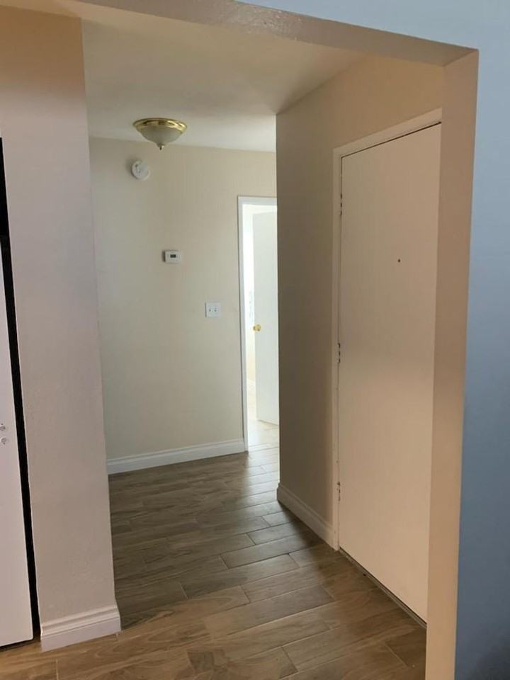 41015 Alder Ave - Photo 3 of 7