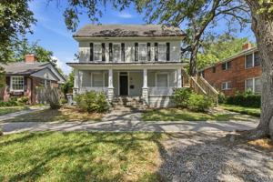 featured image of 2837 Lydia St