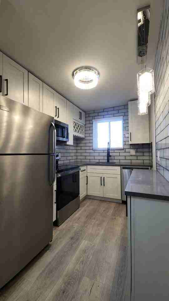 7556 Byron Pl - Photo 2 of 14
