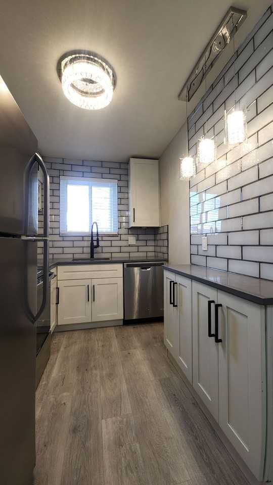 7556 Byron Pl - Photo 3 of 14