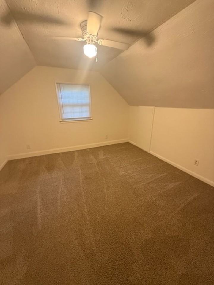 1326 Spanish Dr - Photo 5 of 8