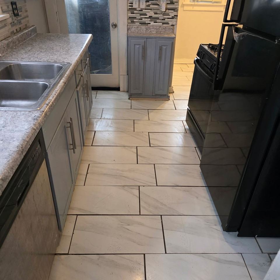3844 Virginia St - Photo 4 of 13