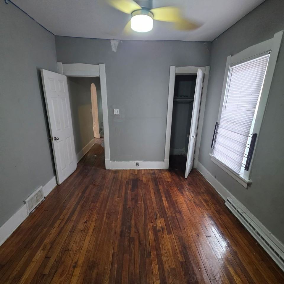 3844 Virginia St - Photo 7 of 13