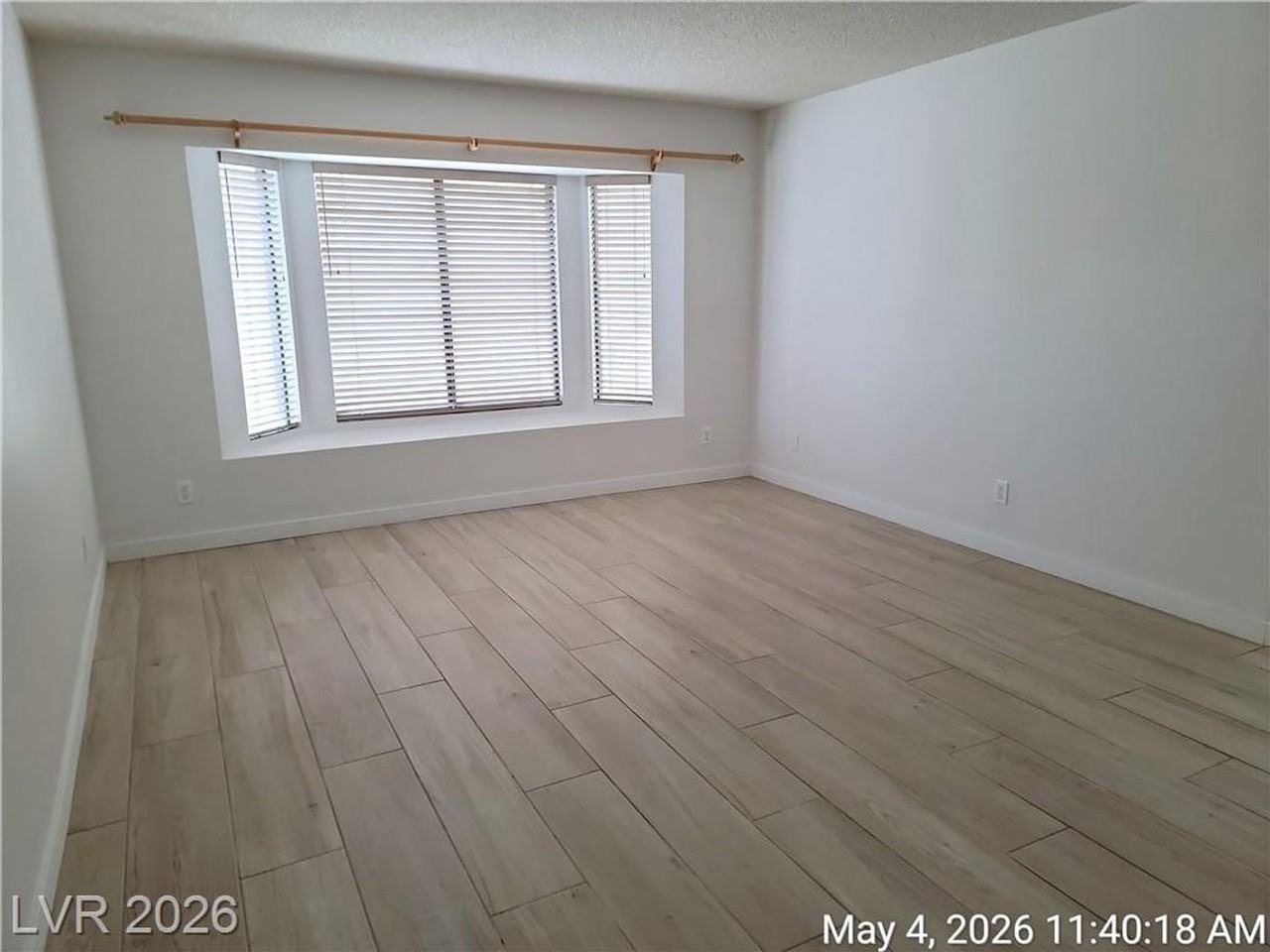 2829 Autumn Haze Ln - Photo 2 of 43