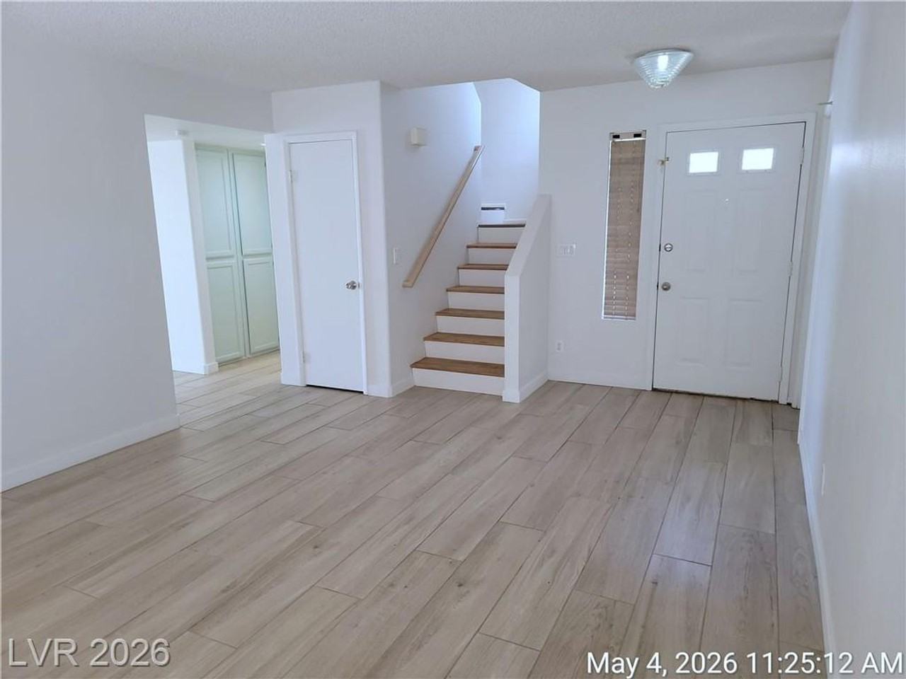 2829 Autumn Haze Ln - Photo 3 of 43