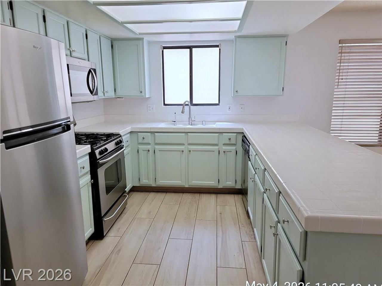 2829 Autumn Haze Ln - Photo 6 of 43