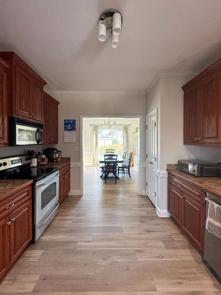 5905 Gentleman Dr - Photo 7 of 26