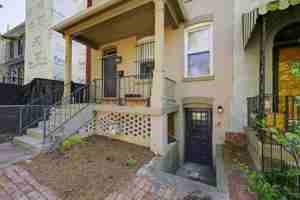 featured image of 1123 7th St Ne