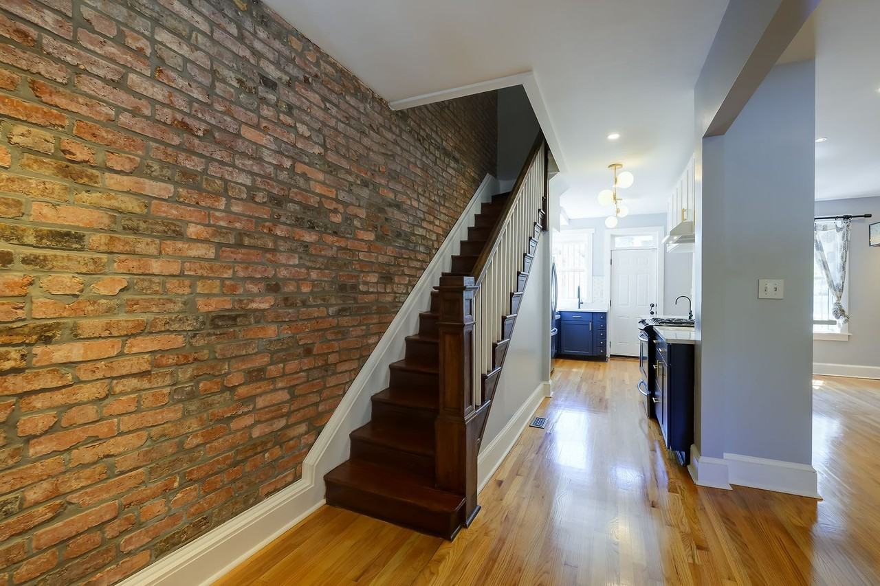 1123 7th St Ne - Photo 6 of 49