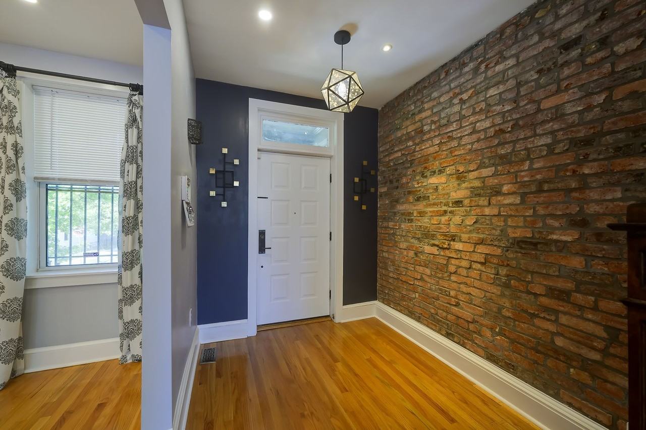 1123 7th St Ne - Photo 7 of 49