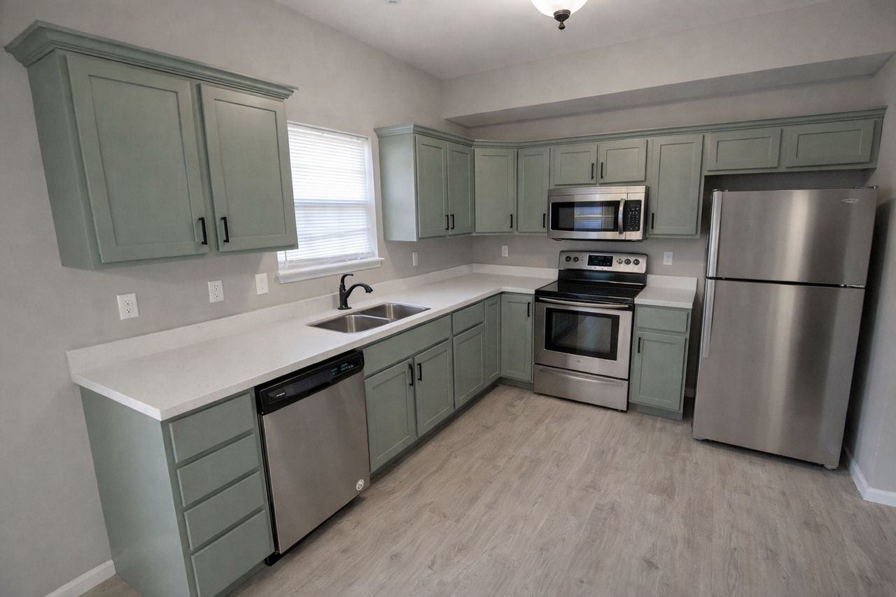5000 Derby Ridge Dr #502 - Photo 7 of 16