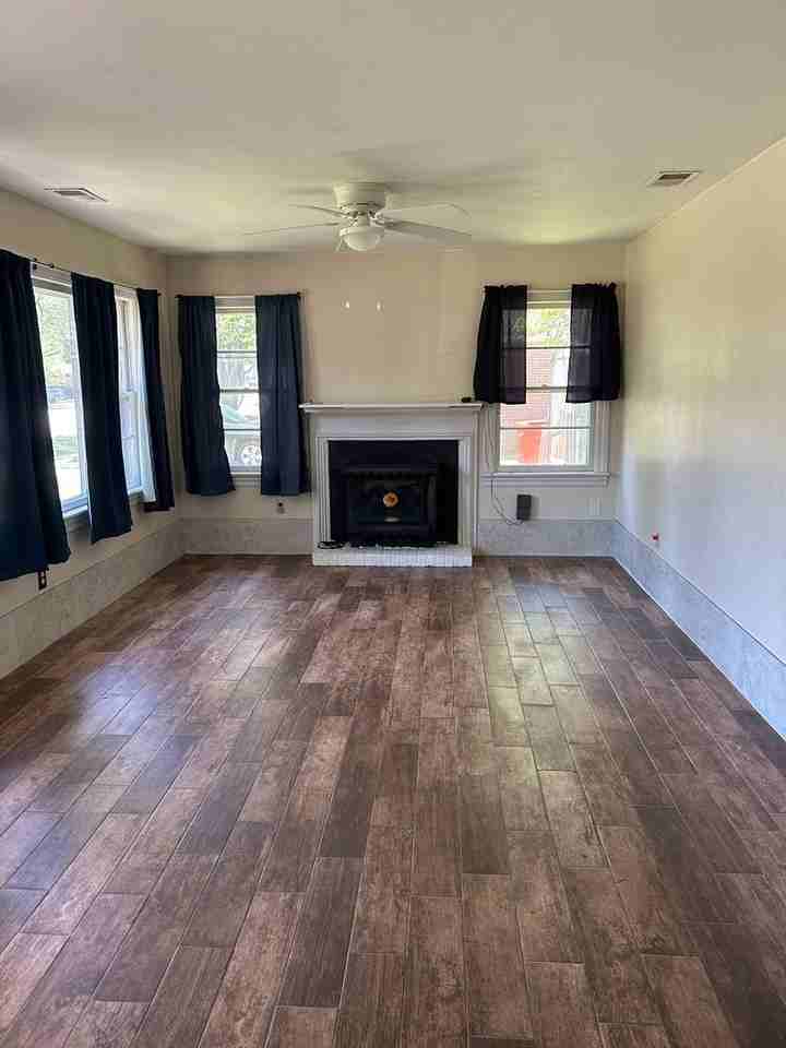 1615 Edgewood Dr - Photo 4 of 14