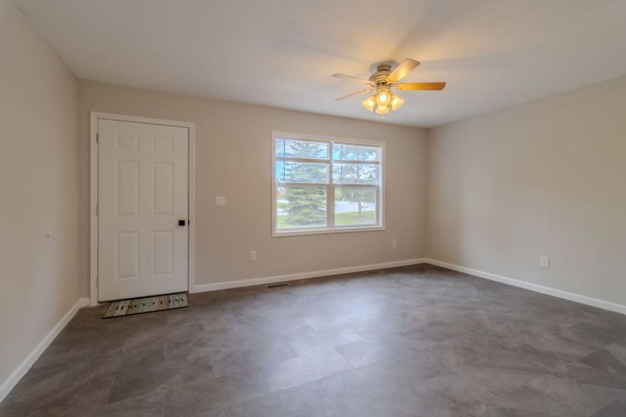3017 Marmac Ave - Photo 3 of 36