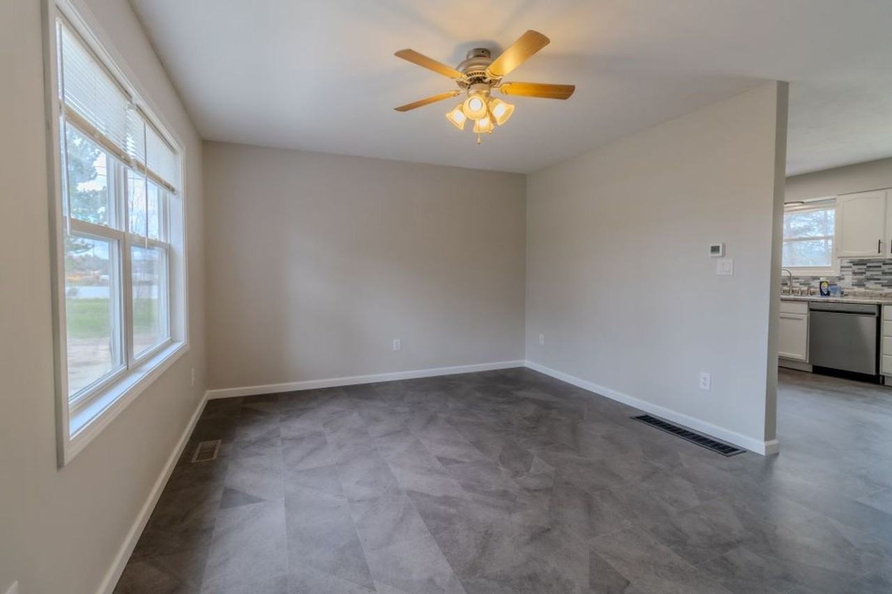 3017 Marmac Ave - Photo 6 of 36