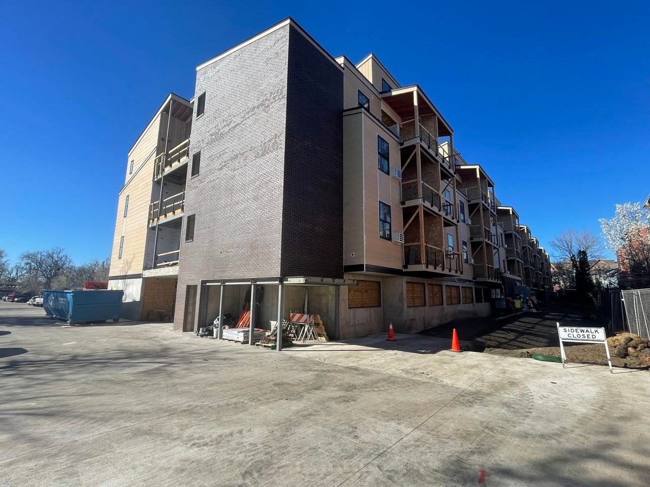 2301 Pearl St - Photo 6 of 11