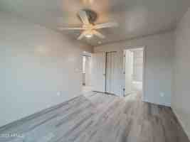 featured image of 2121 W Adams St