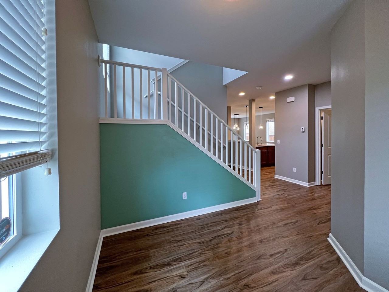 16926 Se 262nd St - Photo 5 of 50
