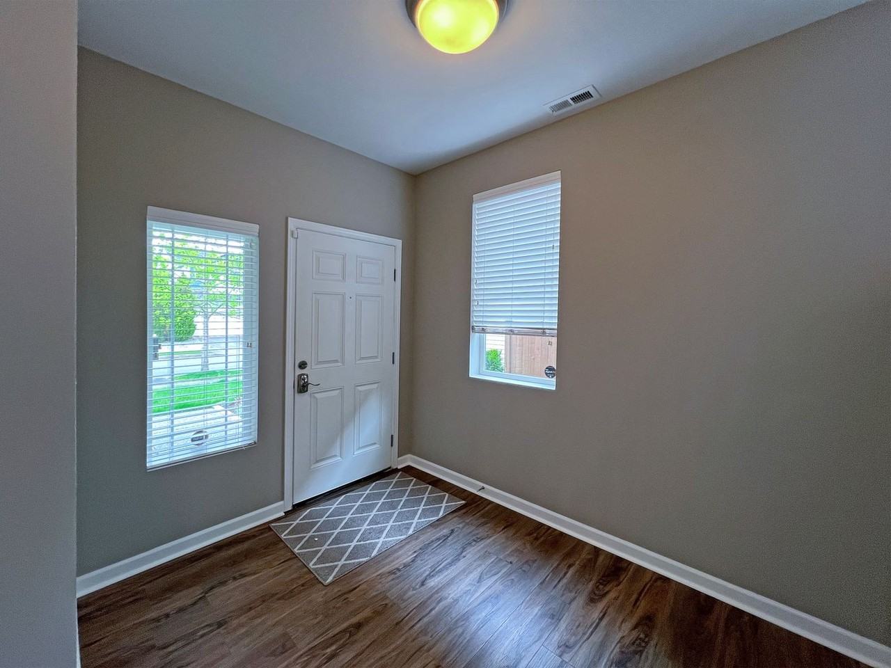 16926 Se 262nd St - Photo 6 of 50