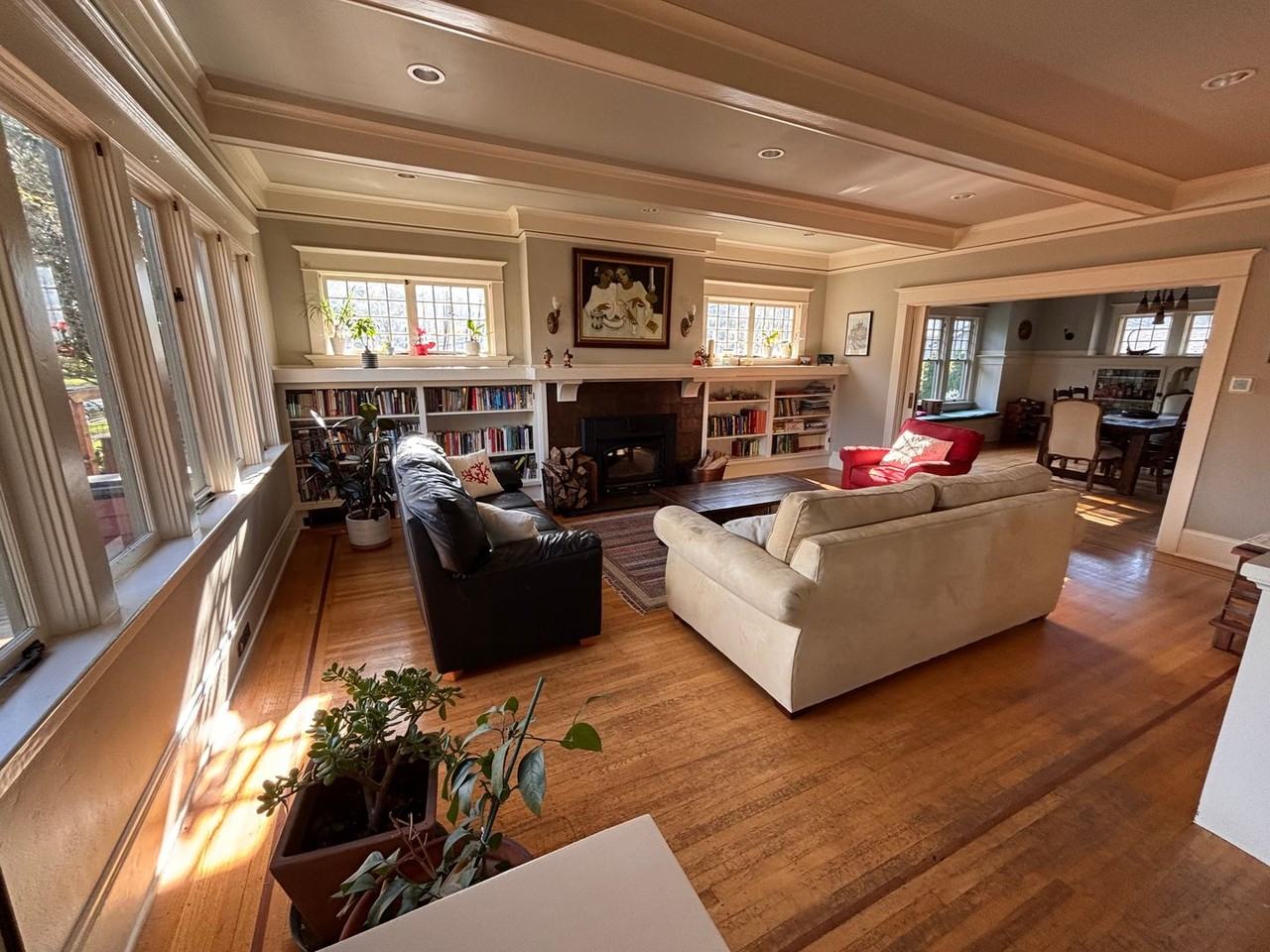 2817 Ne 19th Ave - Photo 4 of 35
