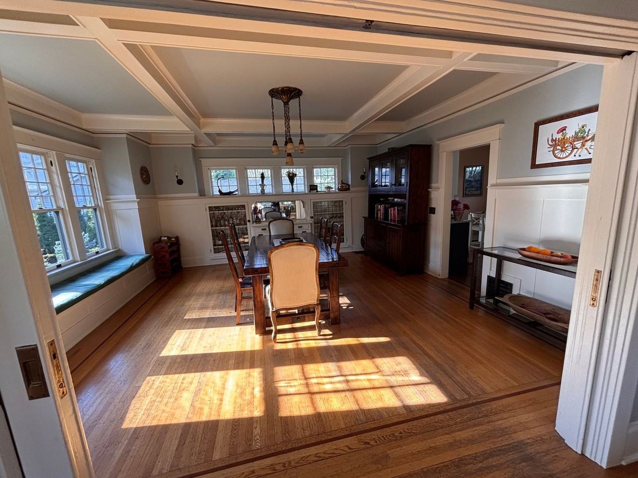 2817 Ne 19th Ave - Photo 7 of 35