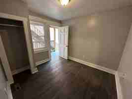 featured image of 208 W Vine St