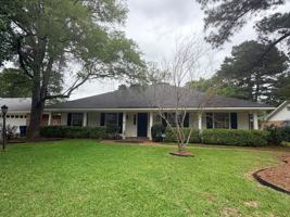 featured image of 10013 Beaver Creek Dr