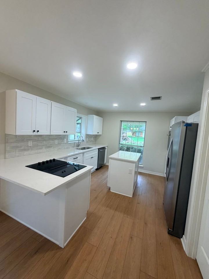 10013 Beaver Creek Dr - Photo 5 of 20