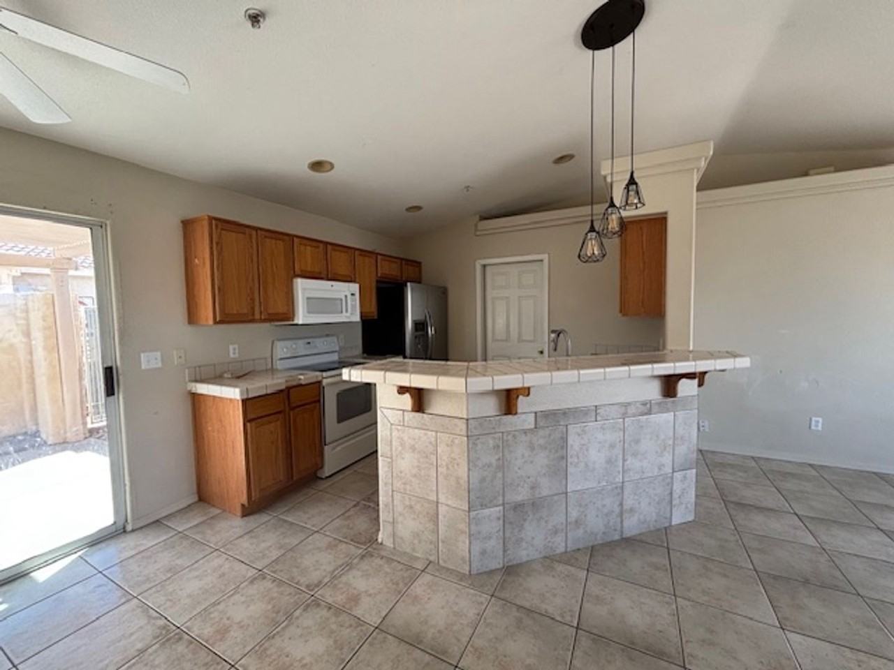 3409 Oro Grande Blvd - Photo 5 of 11