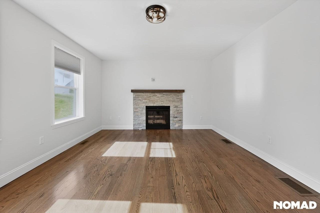 7A Mustang Dr - Photo 6 of 35