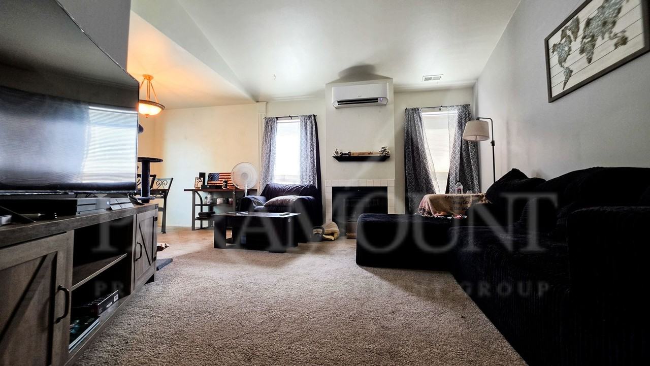 515 Forest Park St - Photo 6 of 14