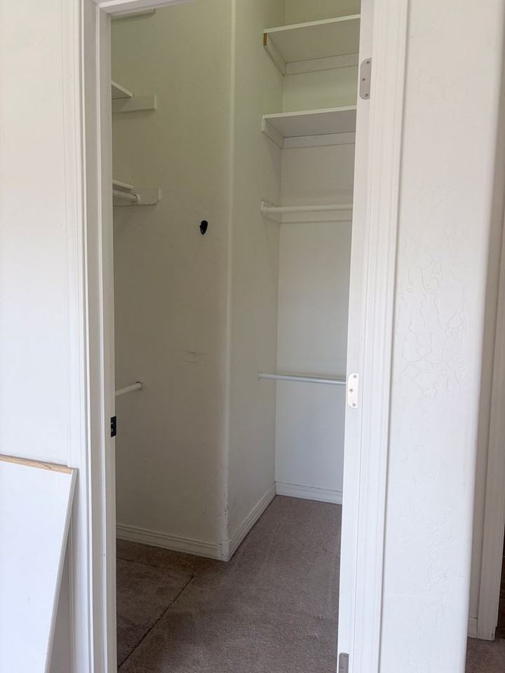 109 Cinnamon Dr - Photo 6 of 20
