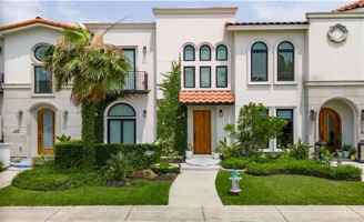 featured image of 919 Lucia Dr