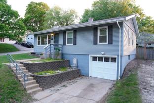 5540 N Garfield Ave - Photo 1 of 1