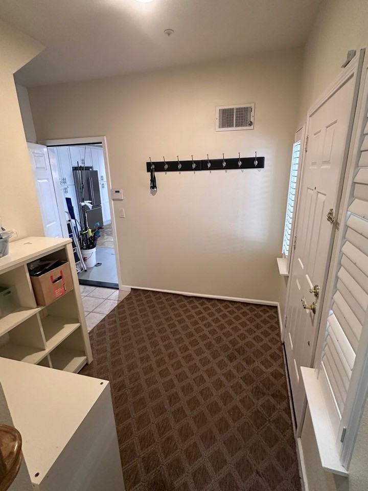126 Serra Ln - Photo 6 of 32