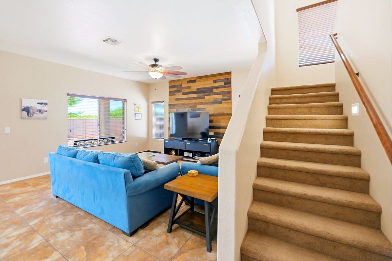 1387 Paso Robles Ave - Photo 7 of 39